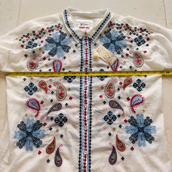 Johnny Was Slim Audrey Embroidered White Cotton Blouse size L - Picture 9 of 9